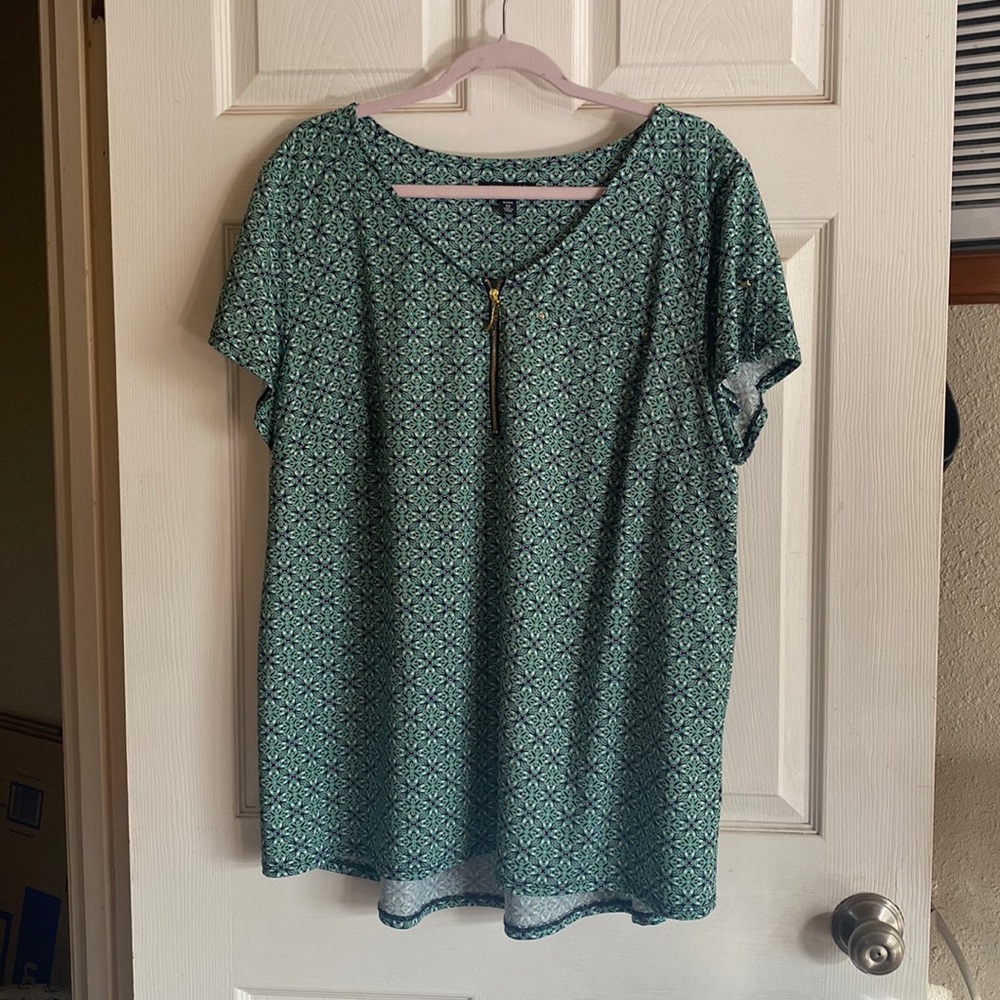 Turquoise/Green Patterned Blouse